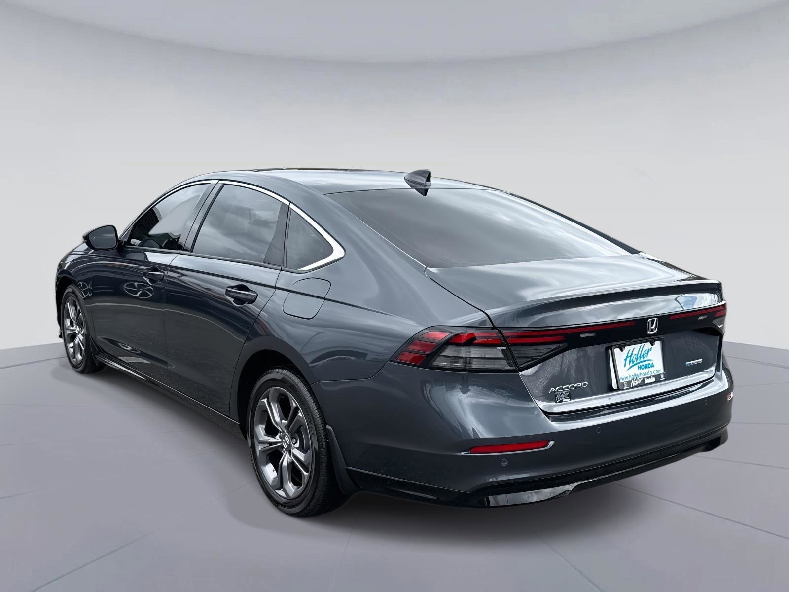 Certified 2024 Honda Accord EX-L image 6