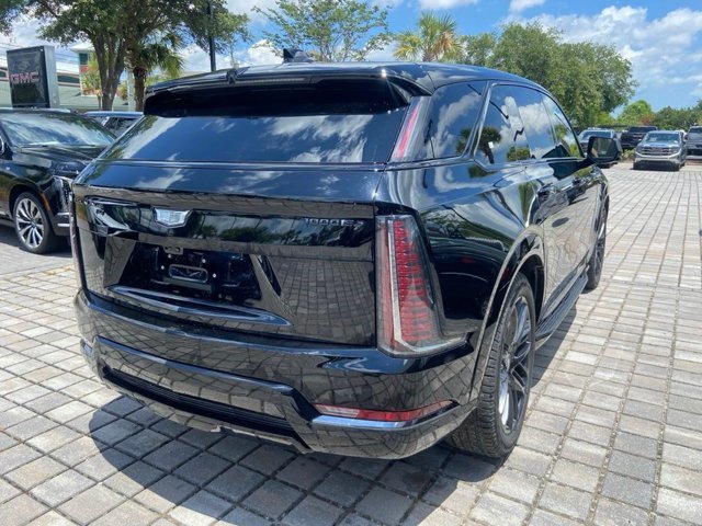 Certified 2026 Cadillac Escalade IQ Sport 2 w/ LPO, ONYX Package AWD/4WD image 8