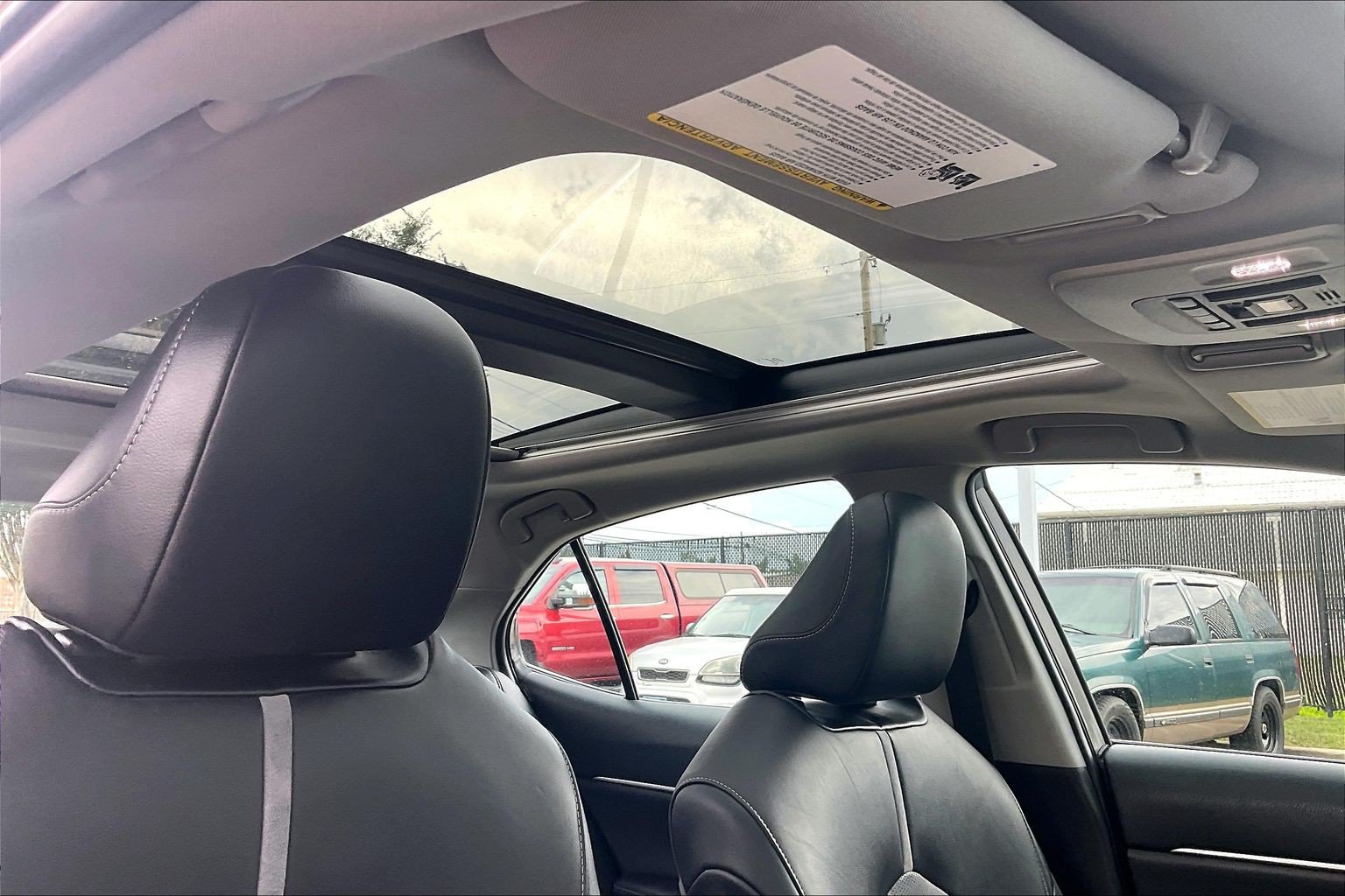 Used 2021 Toyota Camry XSE FWD image 27
