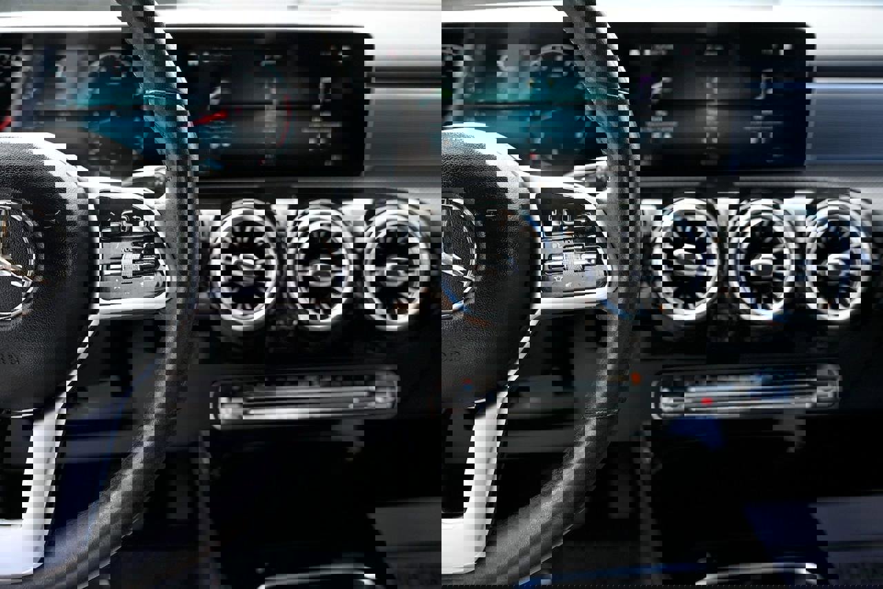 Used 2020 Mercedes-Benz A 220 w/ Premium Package image 24