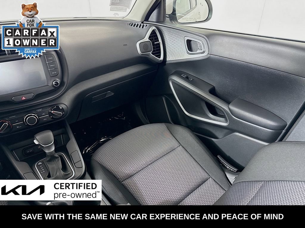 Certified 2025 Kia Soul LX w/ LX Technology Package FWD image 26