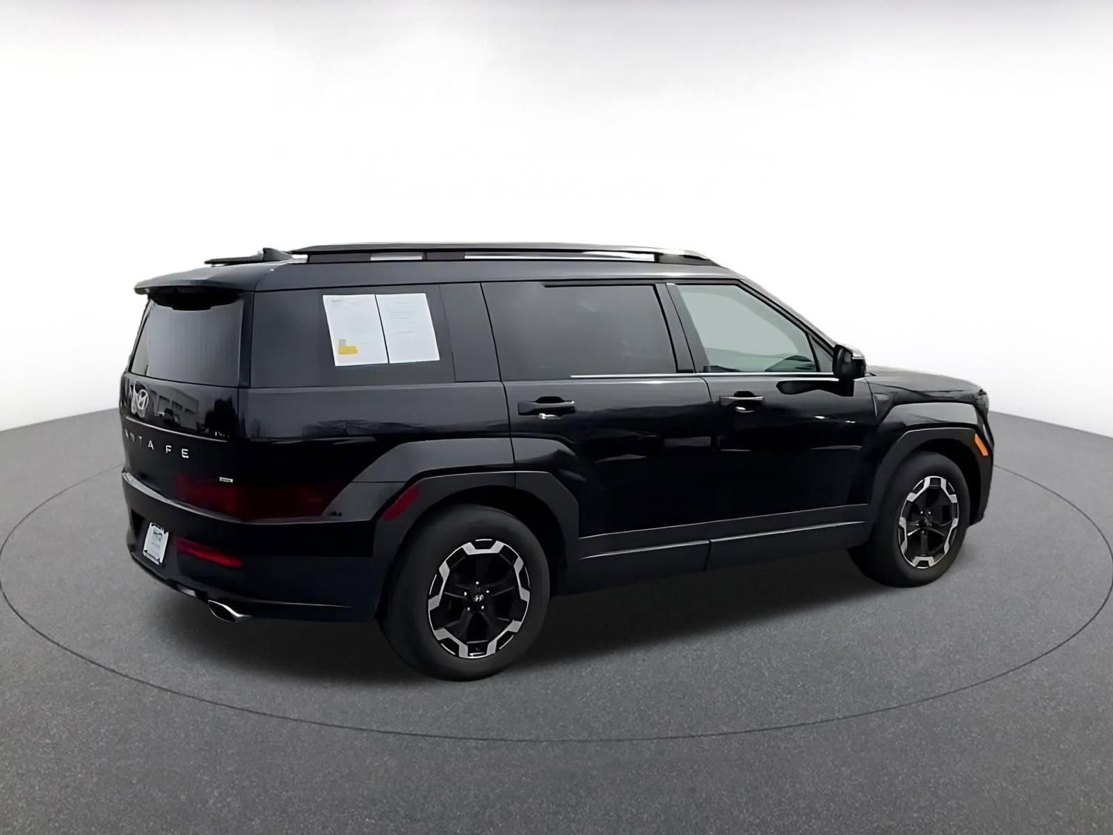 Used 2025 Hyundai Santa Fe SEL image 14