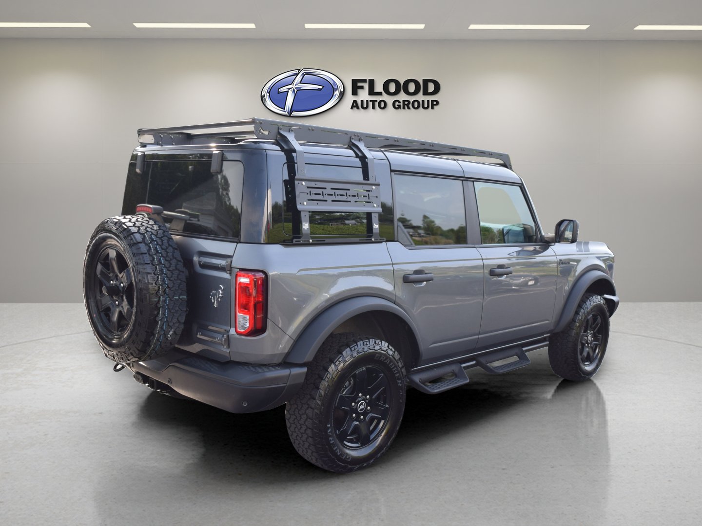 Used 2024 Ford Bronco Black Diamond AWD/4WD image 4