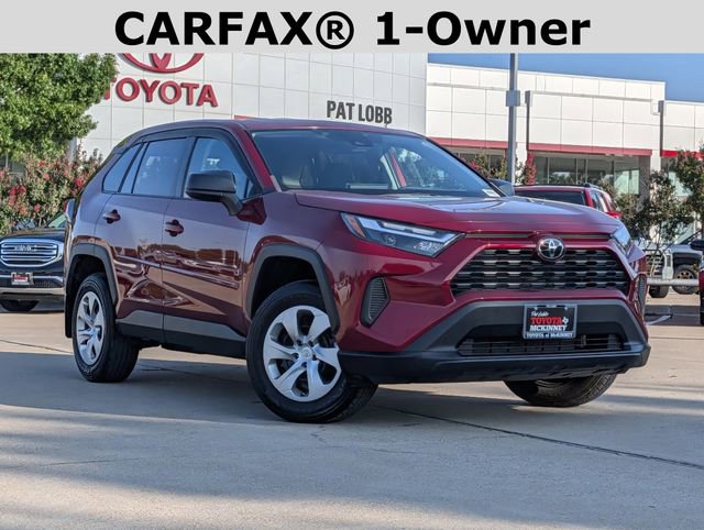 Used 2023 Toyota RAV4 LE FWD video 2