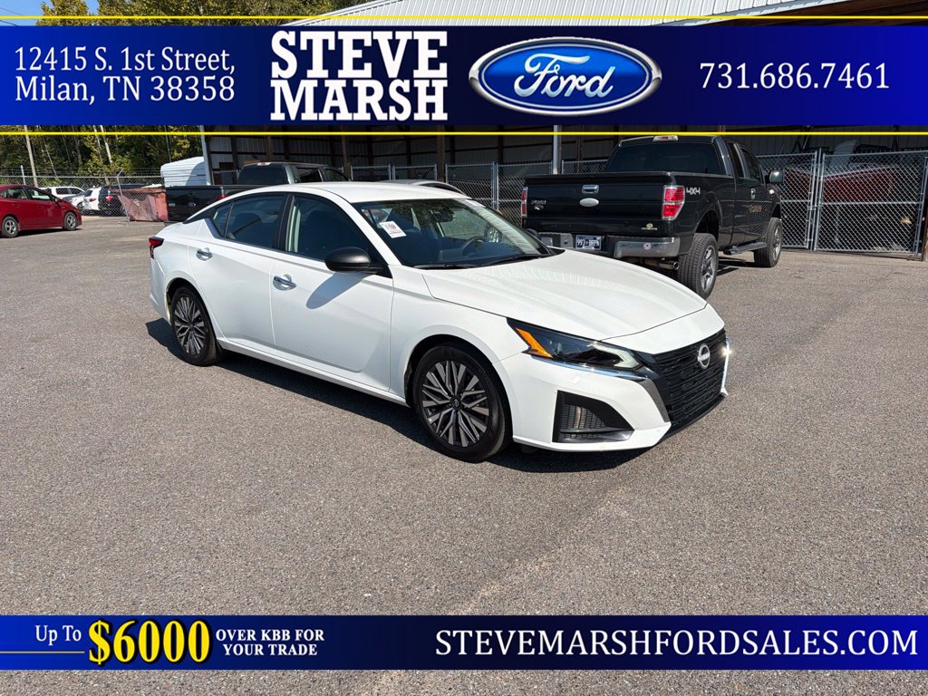 Used 2025 Nissan Altima 2.5 SV