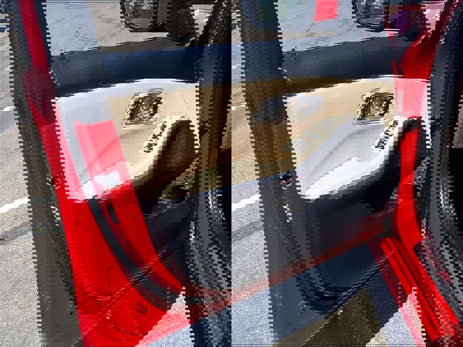 Used 2019 BMW 330i Sedan w/ Convenience Package image 23