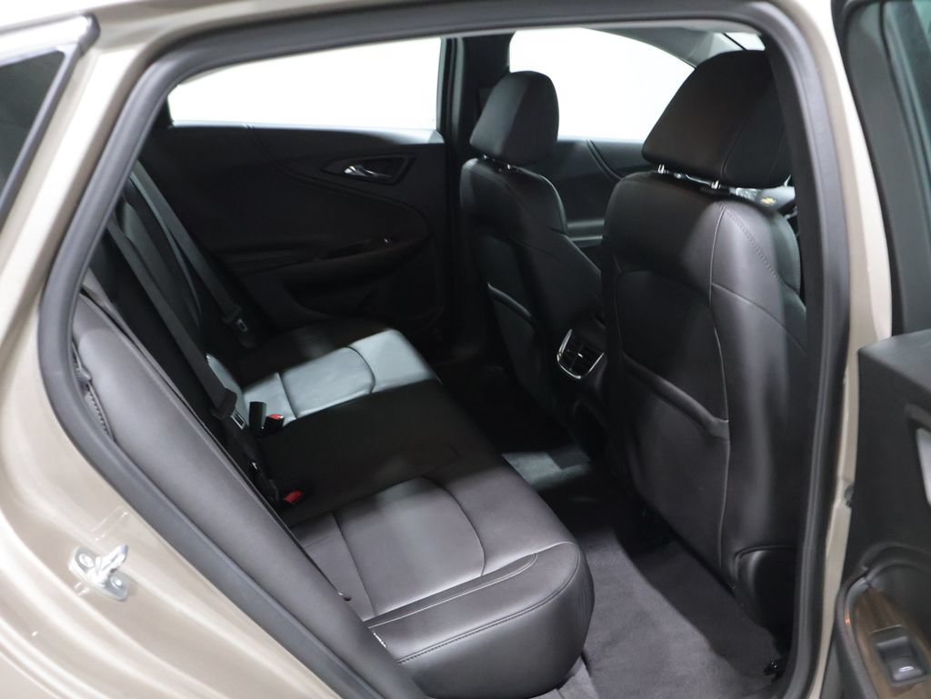 Used 2024 Chevrolet Malibu LT FWD image 20