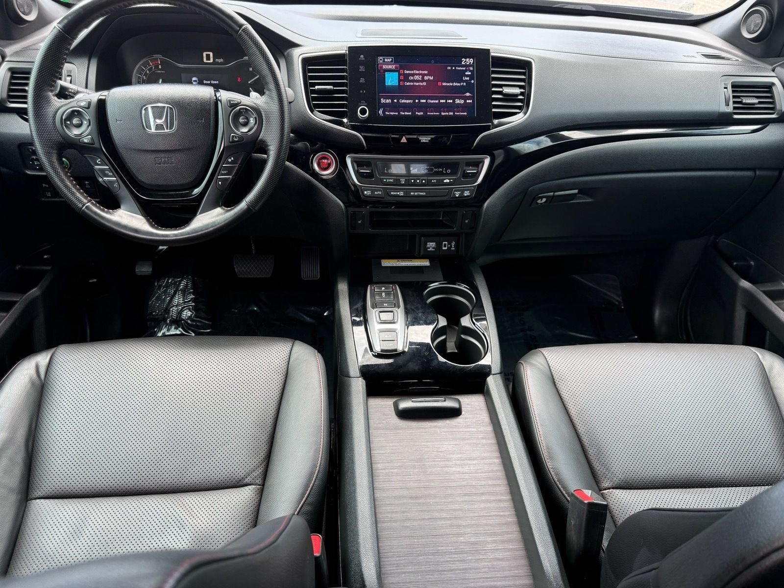 Used 2023 Honda Ridgeline Black Edition image 28