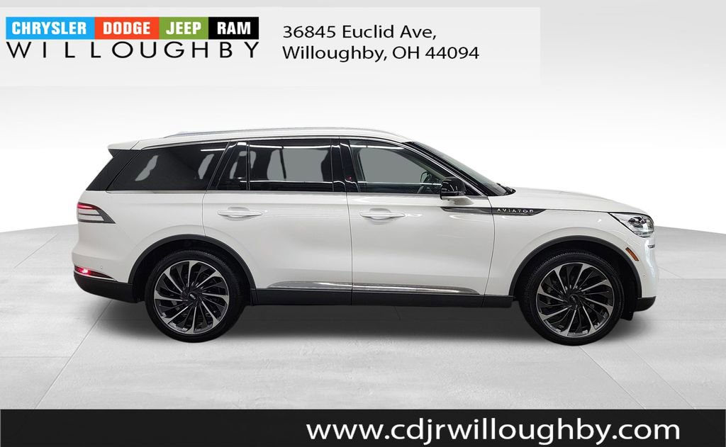 Used 2021 Lincoln Aviator Reserve w/ Equipment Group 202A AWD/4WD image 4