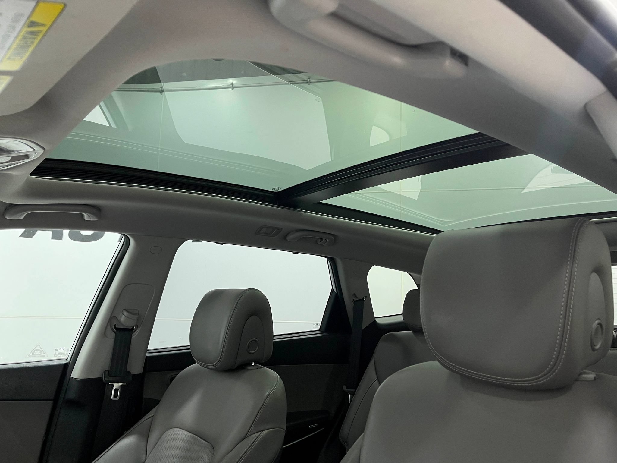 Used 2019 Hyundai Santa Fe XL AWD/4WD image 12