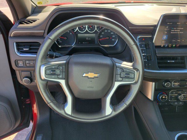 Used 2021 Chevrolet Suburban LT w/ LT Signature Package image 17