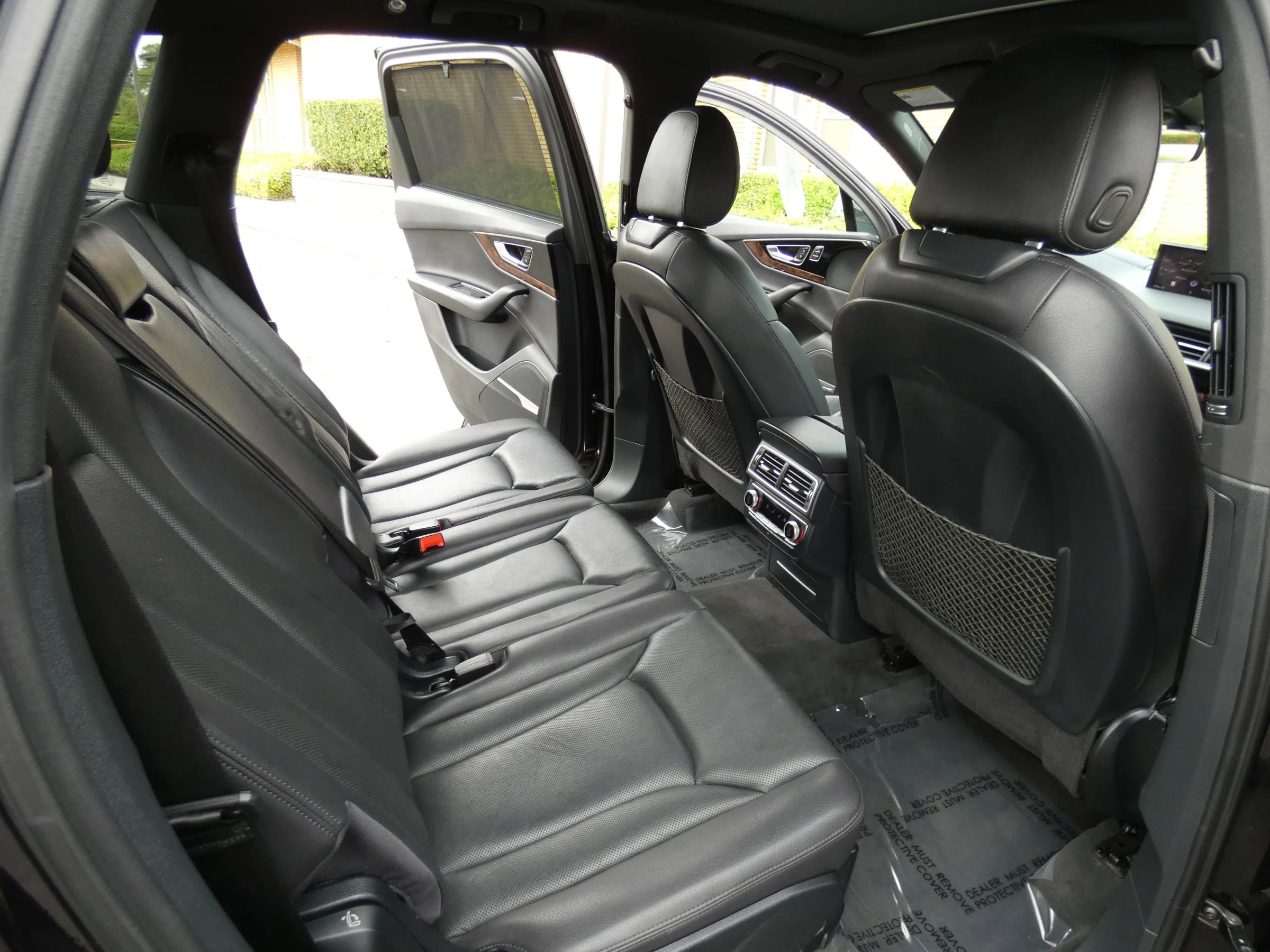 Used 2017 Audi Q7 3.0T Prestige w/ Prestige Package image 39