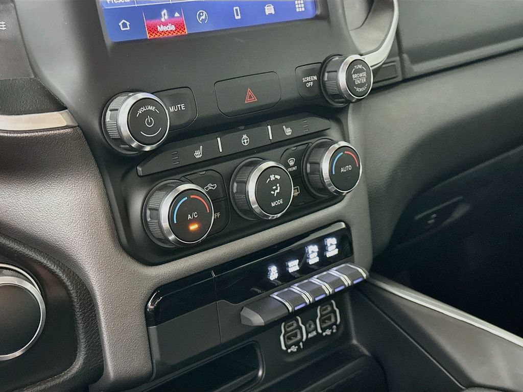 Certified 2022 RAM 1500 Big Horn AWD/4WD image 25