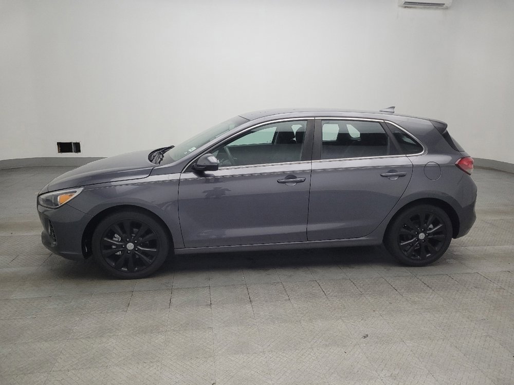Used 2019 Hyundai Elantra GT FWD image 2
