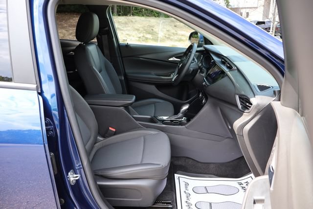 Used 2023 Buick Encore GX Preferred w/ Cold Weather Comfort Package AWD/4WD image 22