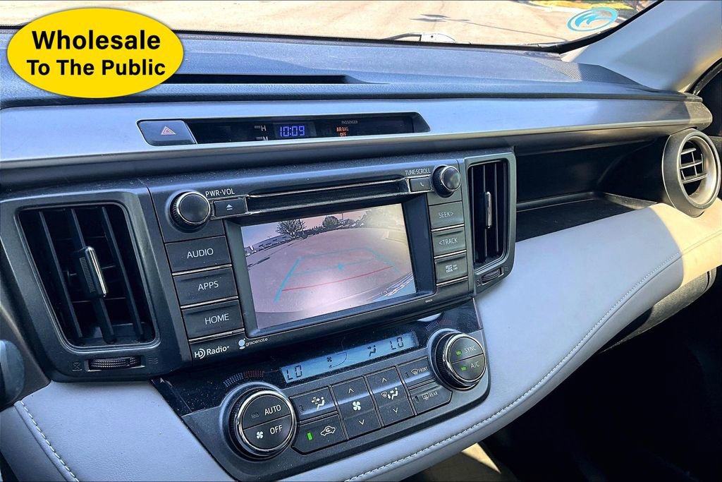 Used 2015 Toyota RAV4 XLE FWD image 11