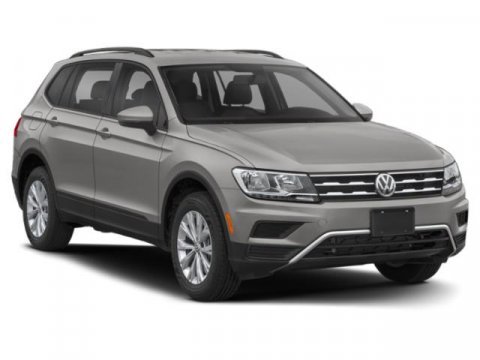 Used 2021 Volkswagen Tiguan S image 9