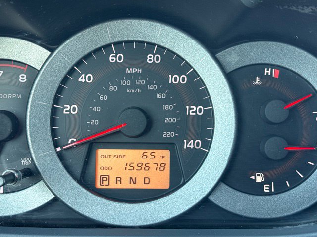 Used 2008 Toyota RAV4 Limited AWD/4WD image 24