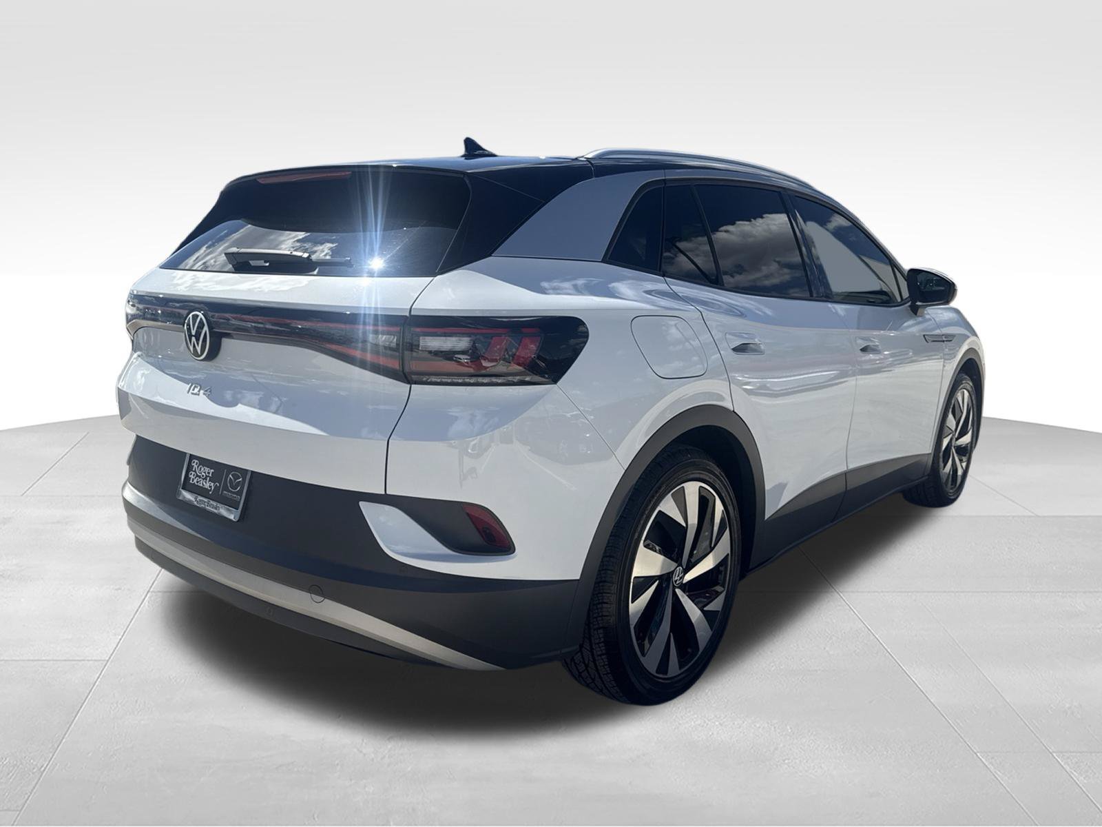Used 2021 Volkswagen ID.4 Pro S RWD image 5