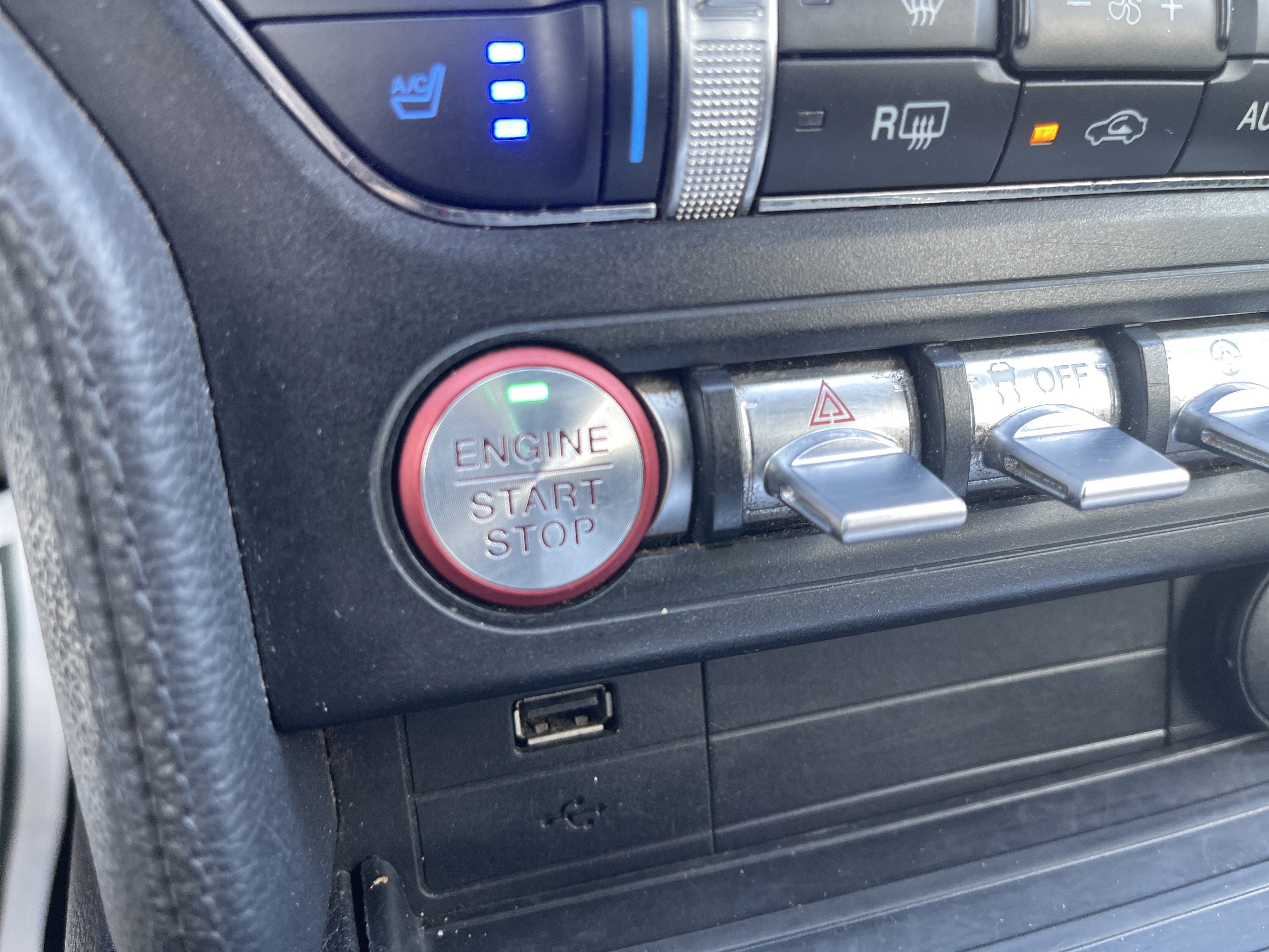 Used 2022 Ford Mustang Premium image 26