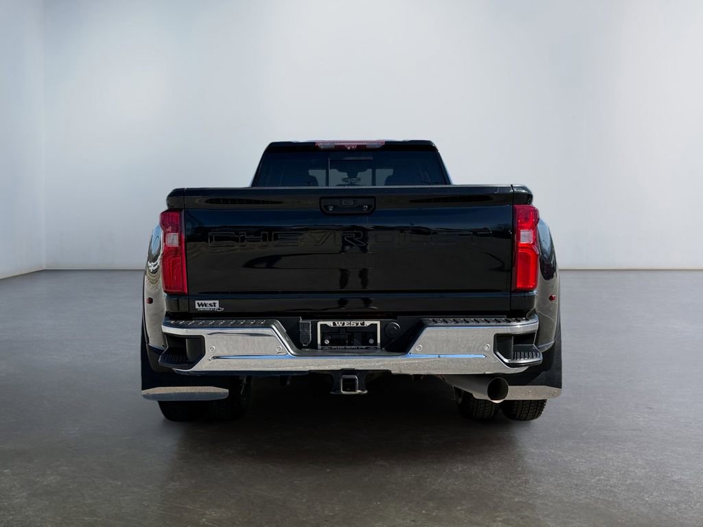 Used 2021 Chevrolet Silverado 3500 LTZ w/ LTZ Plus Package image 4