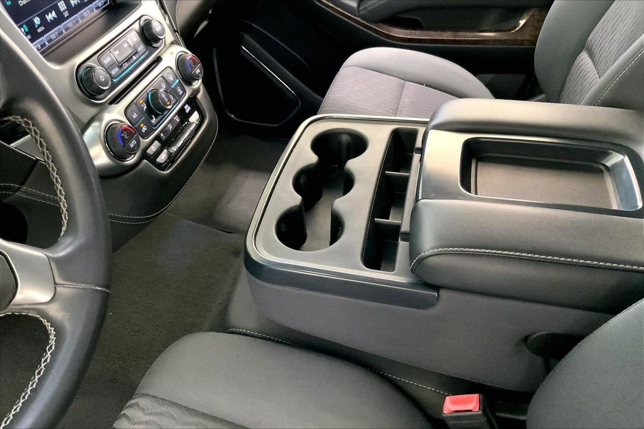 Used 2019 Chevrolet Suburban LS image 15