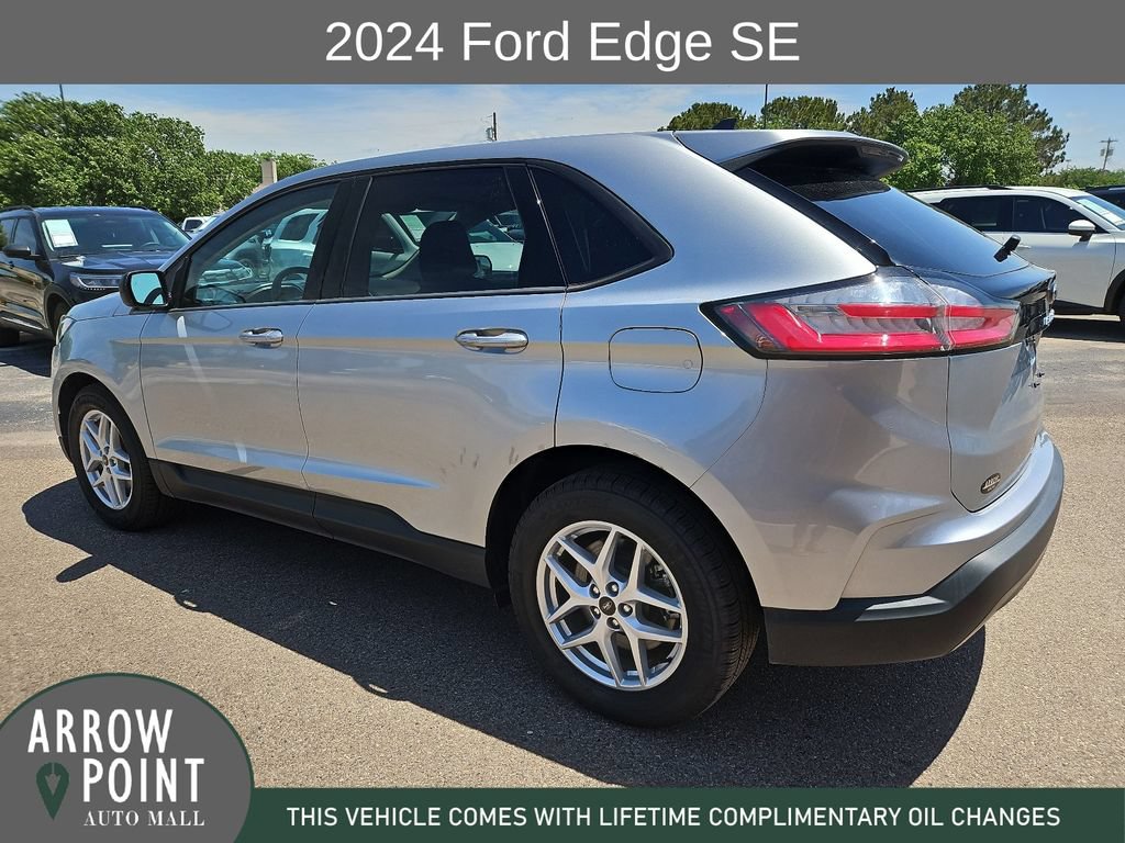 Used 2024 Ford Edge SE AWD/4WD image 8