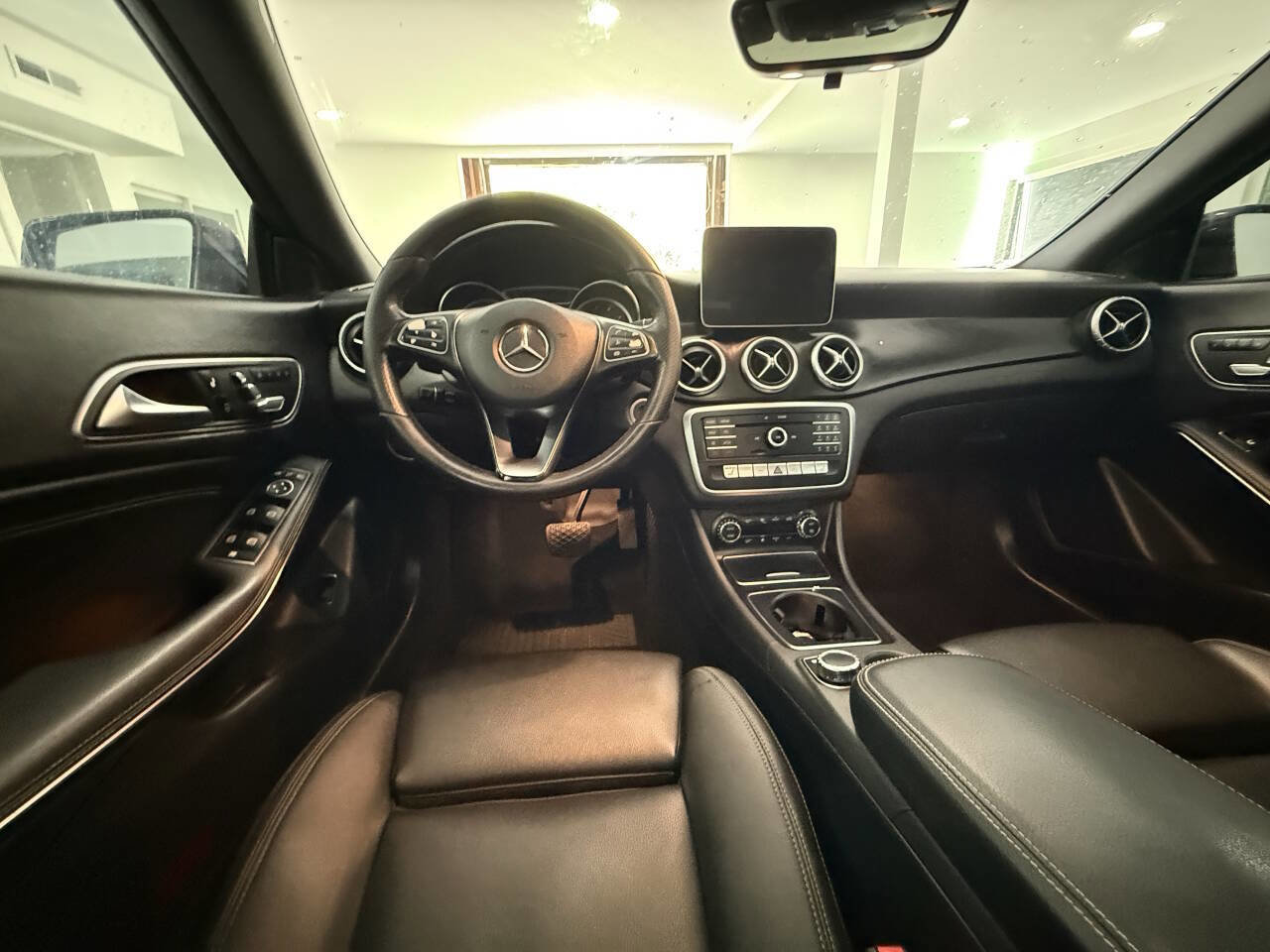 Used 2019 Mercedes-Benz CLA 250 image 26