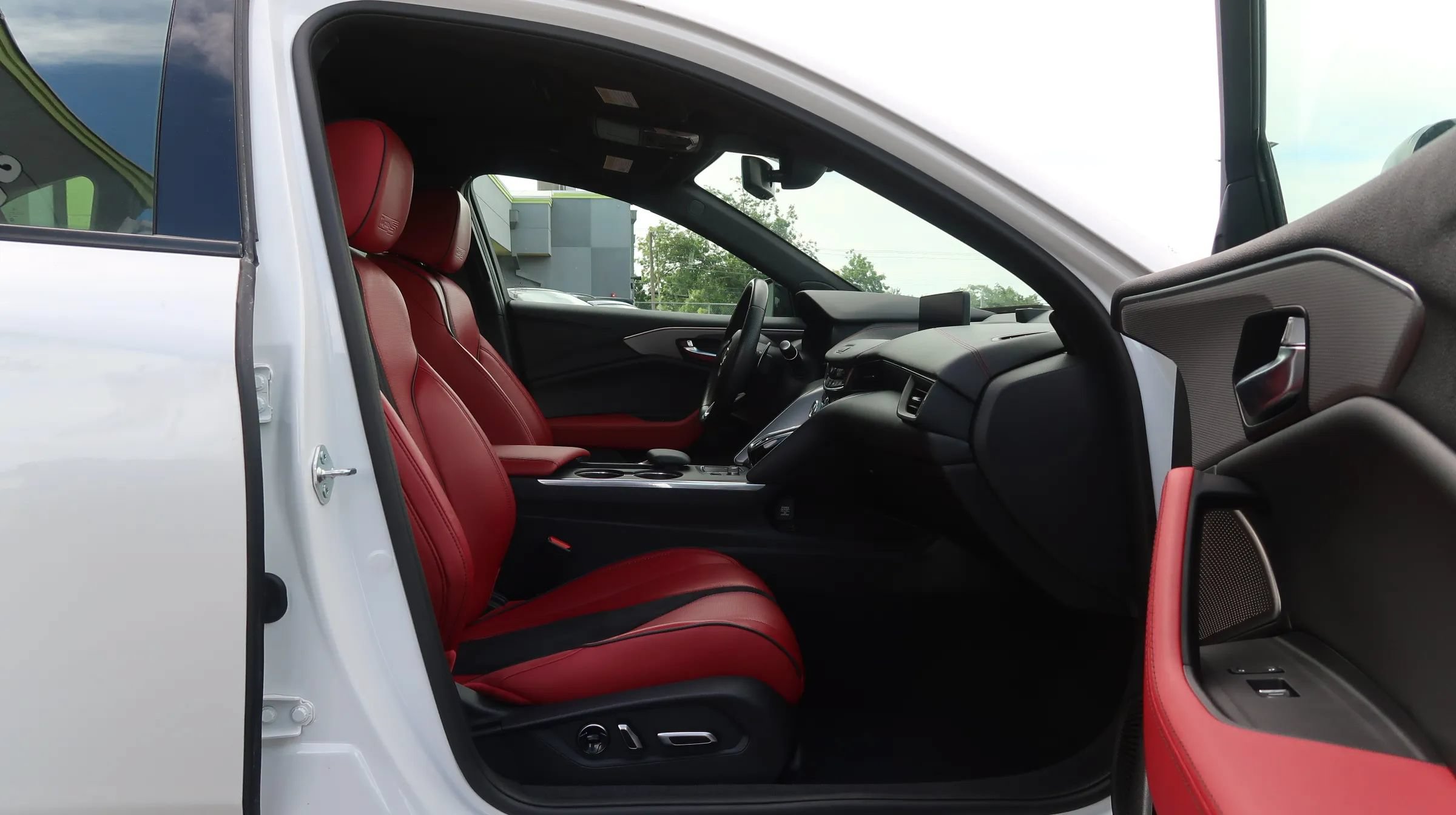 Used 2022 Acura TLX Type S AWD/4WD image 25