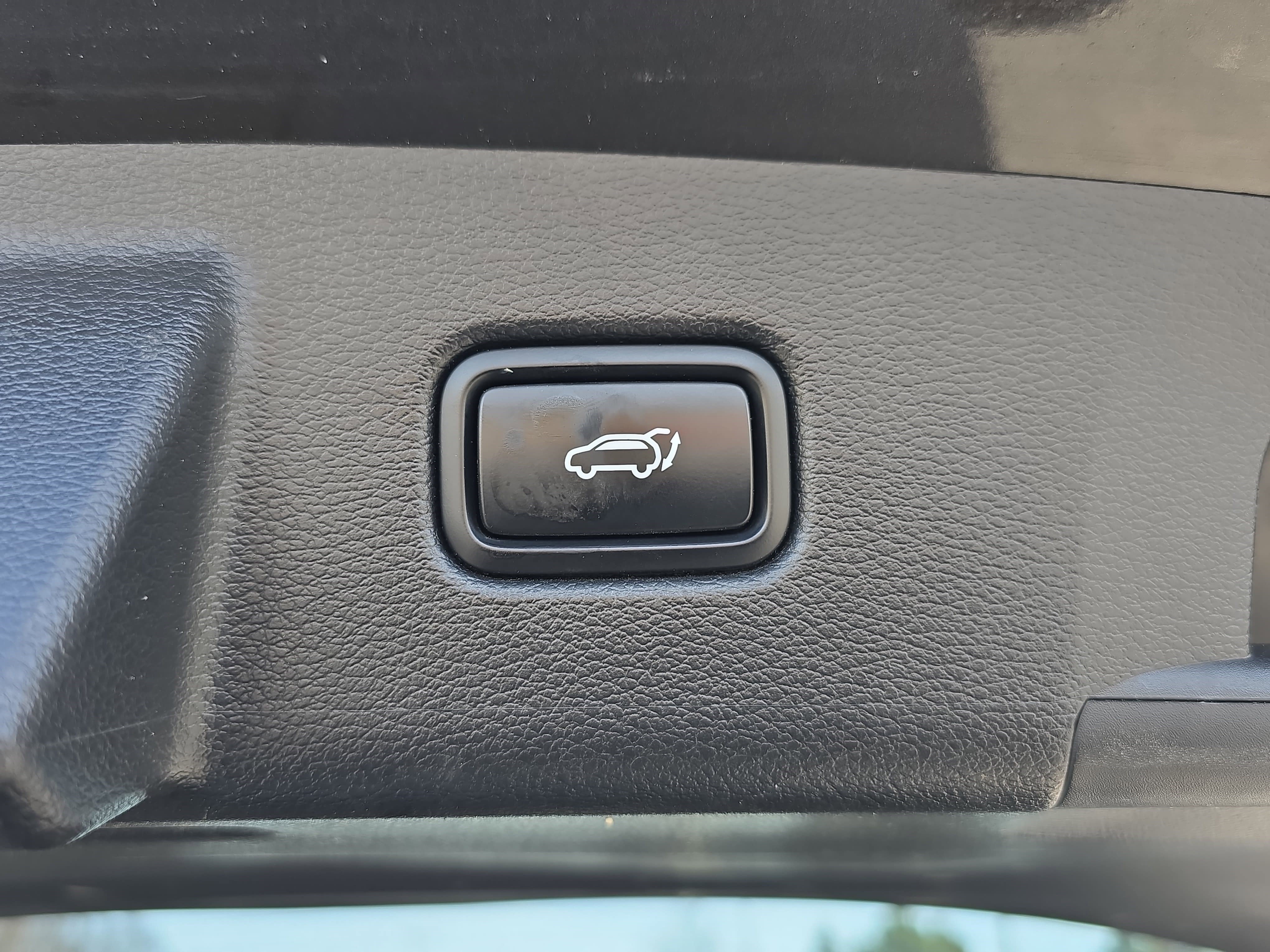 Used 2020 Kia Telluride SX image 15