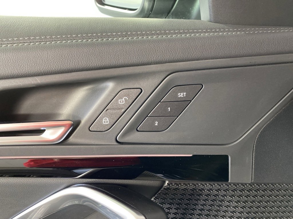 New 2026 BMW X1 xDrive28i w/ Technology Package image 9