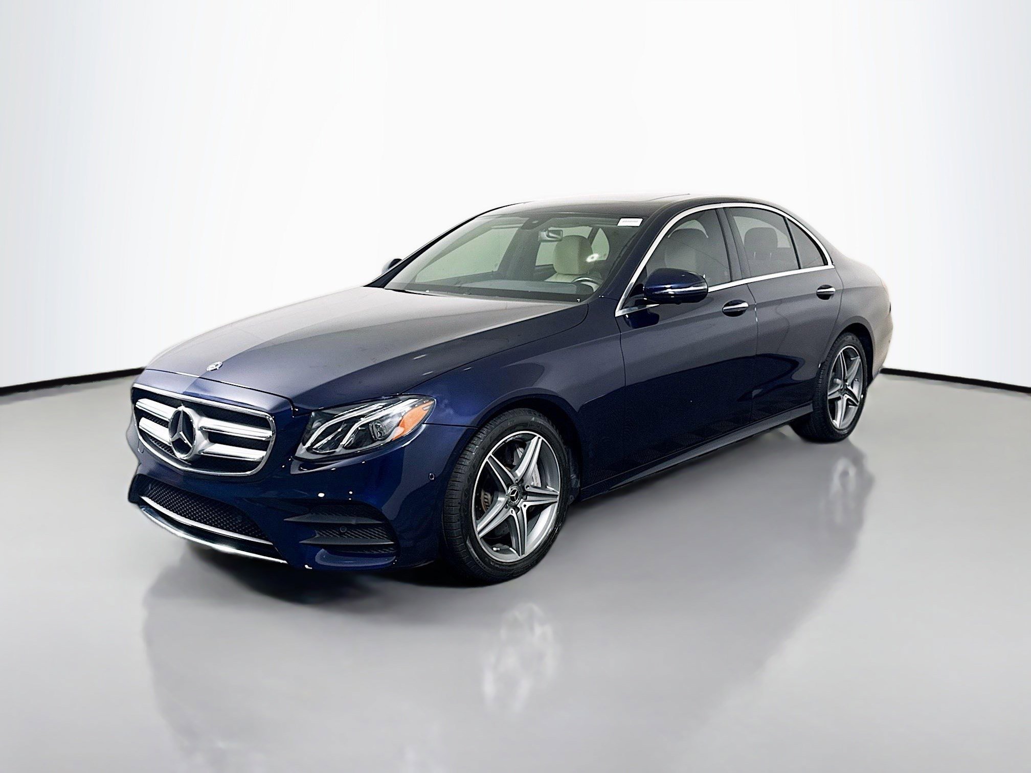 Used 2019 Mercedes-Benz E 300 w/ Premium 1 Package image 4