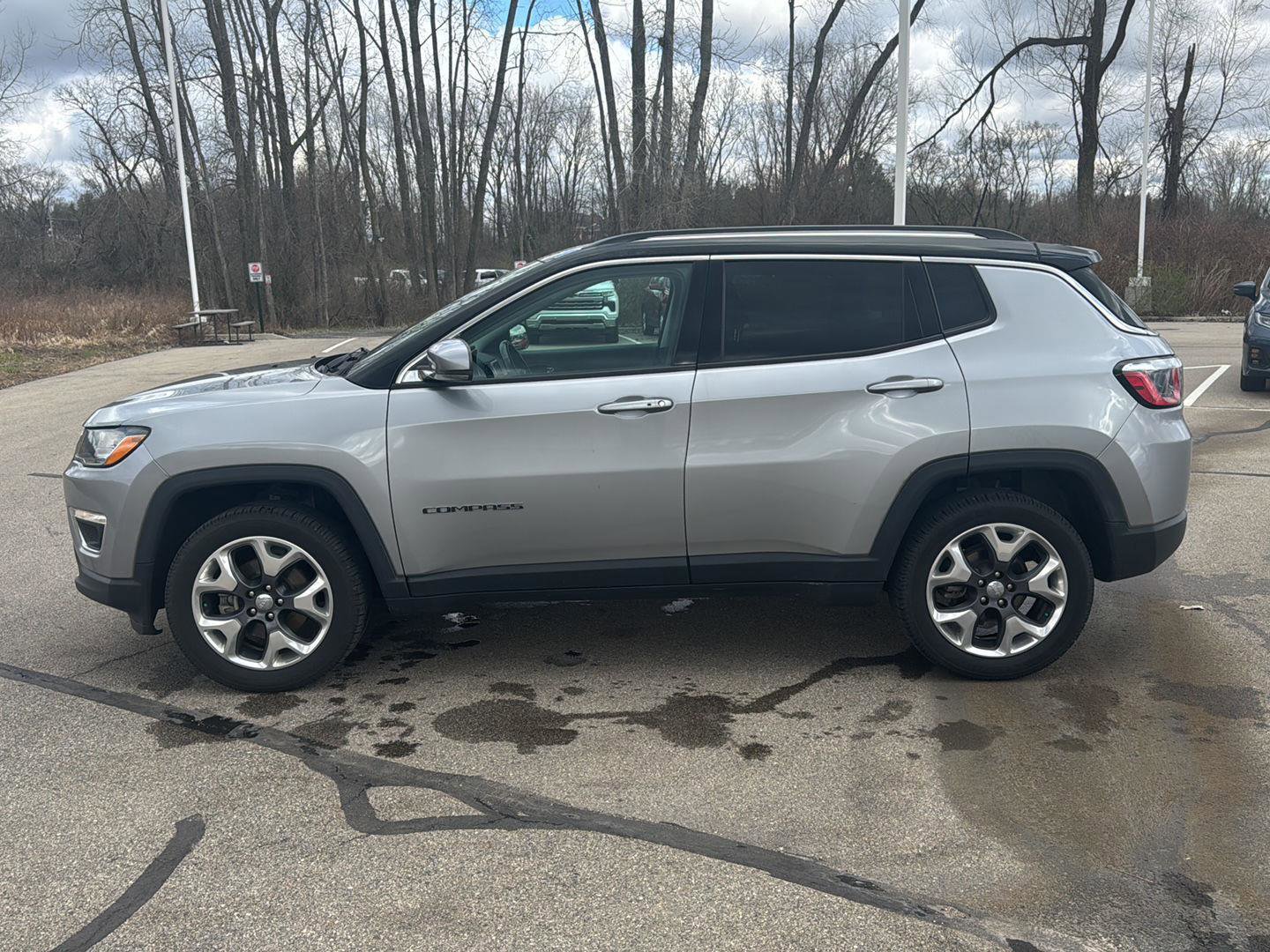 Used 2020 Jeep Compass Limited image 2