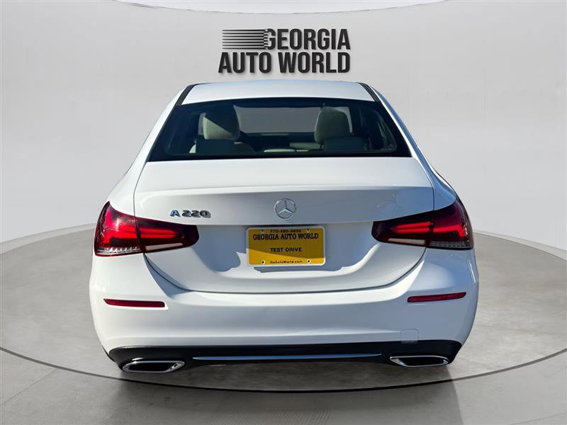 Used 2019 Mercedes-Benz A 220 image 4