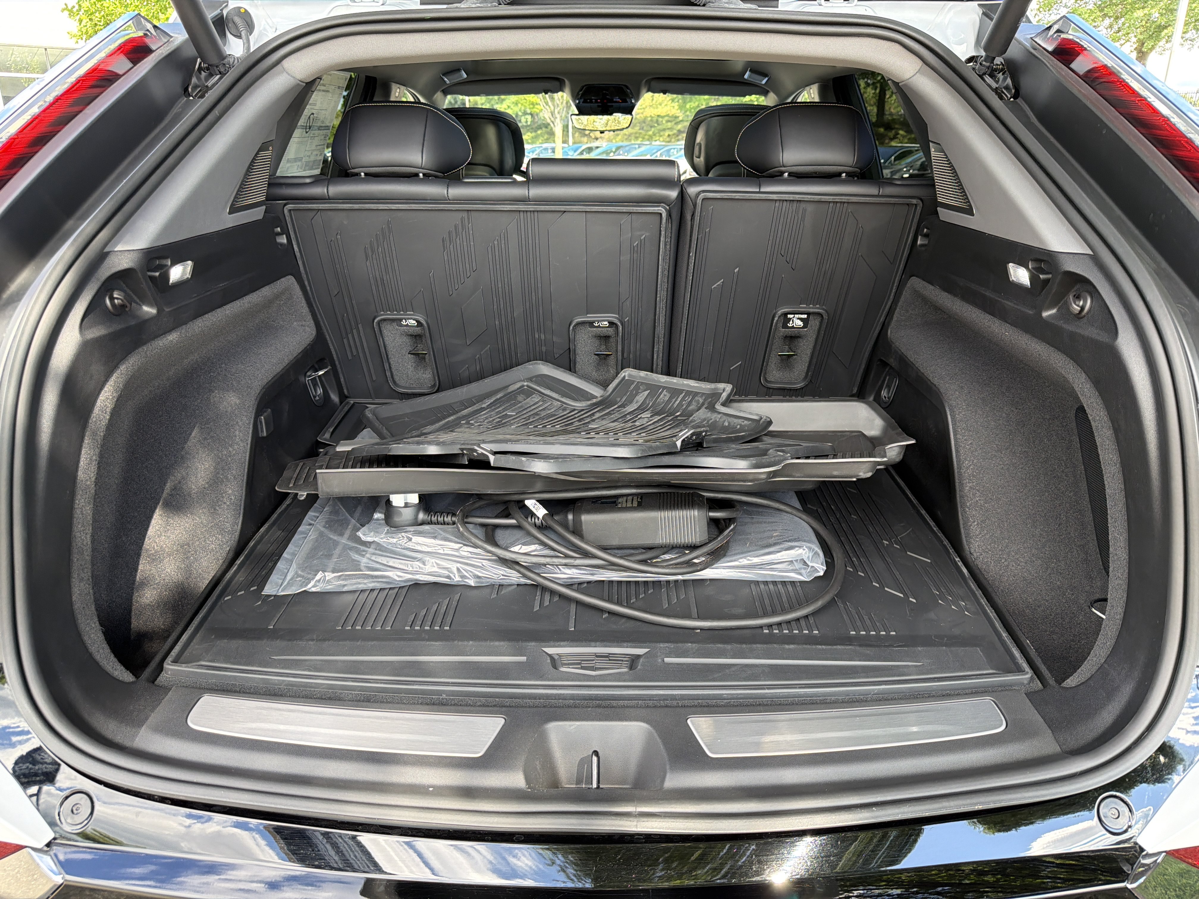 Used 2026 Cadillac Optiq Sport 1 AWD/4WD image 36