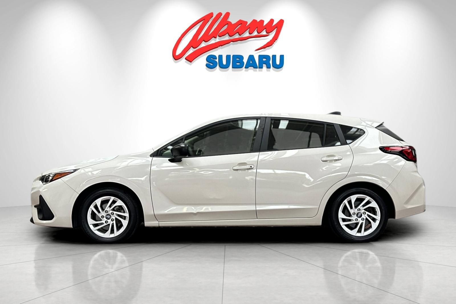 Used 2024 Subaru Impreza 2.0i AWD/4WD image 8