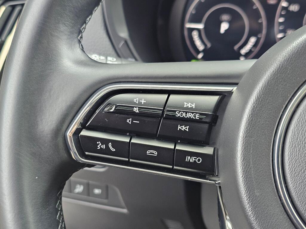 Certified 2024 MAZDA CX-90 Plug-In Hybrid w/ Premium Pkg AWD/4WD image 33