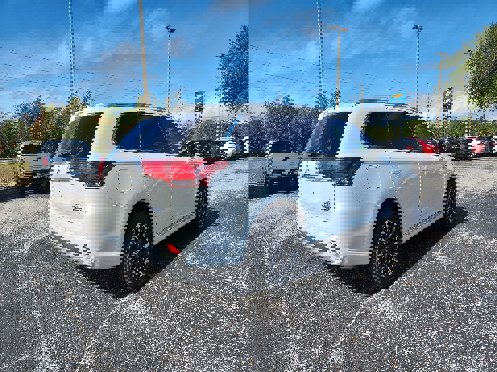 Used 2018 Mitsubishi Outlander GT image 4