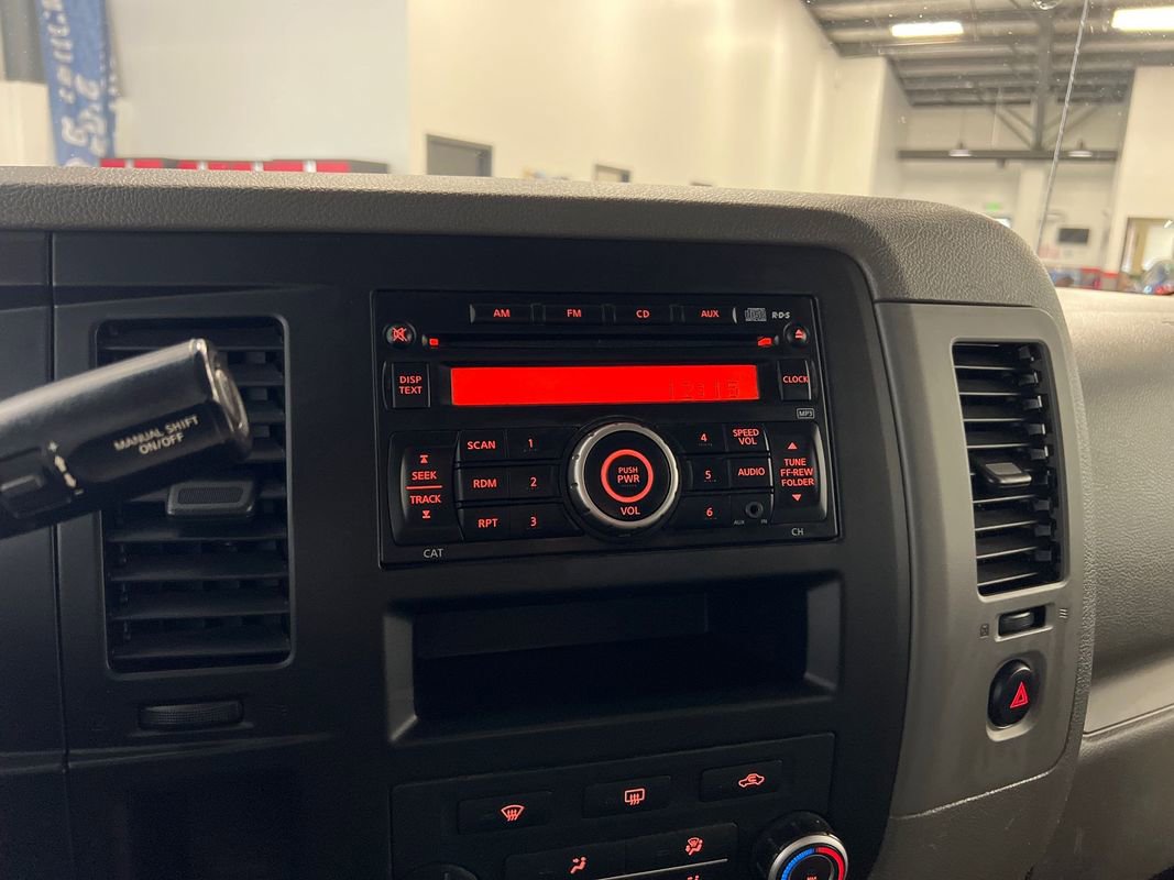 Used 2017 Nissan NV 3500 SV image 78