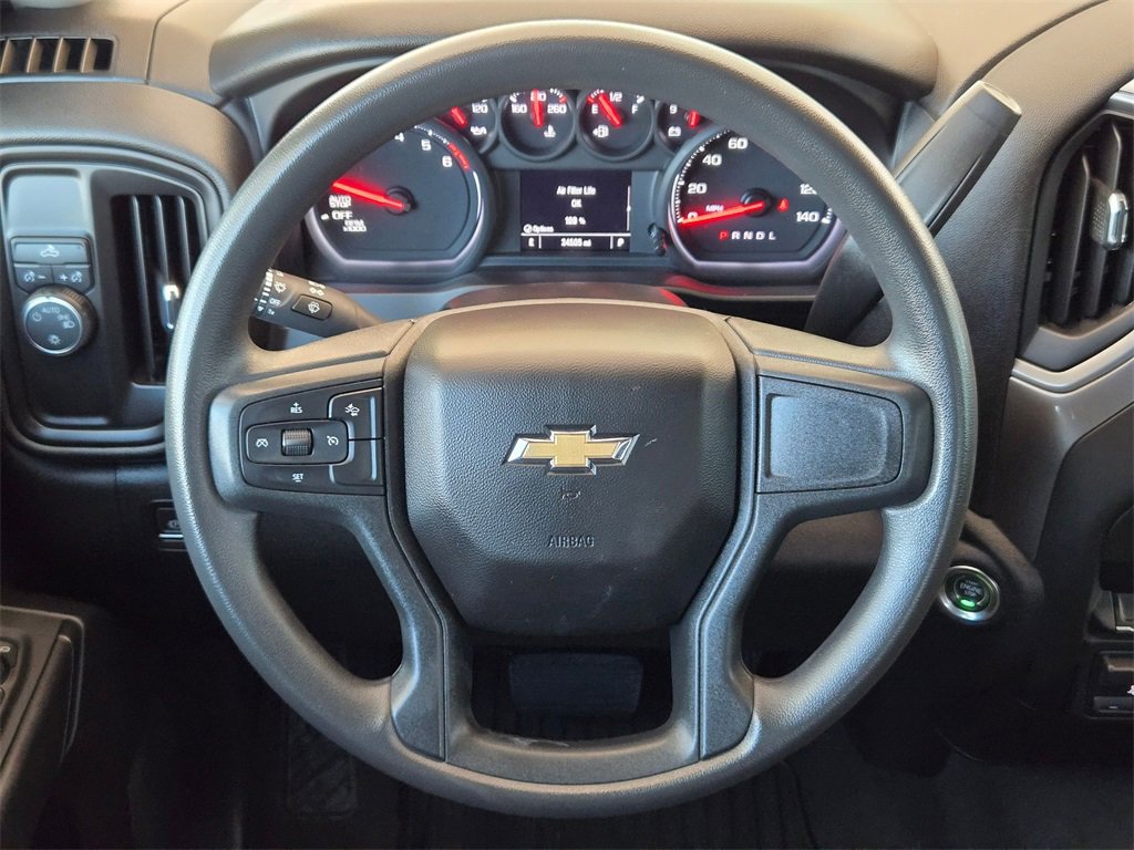 Used 2024 Chevrolet Silverado 1500 Custom image 18