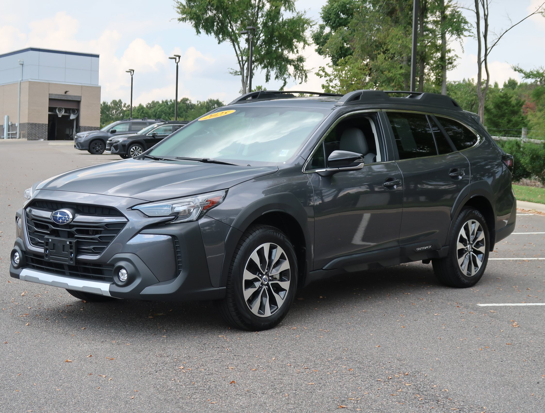 Certified 2025 Subaru Outback Limited w/ Popular Package #2 AWD/4WD image 3