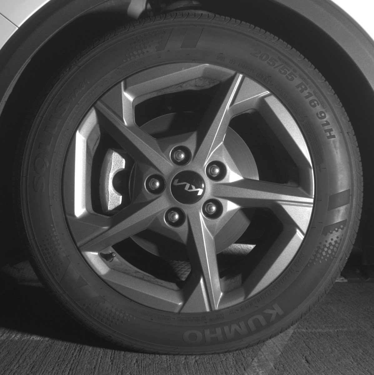 Used 2025 Kia K4 LXS image 12