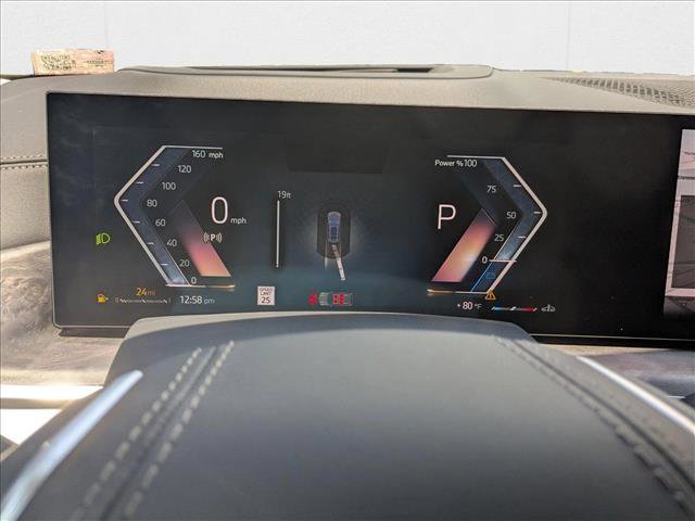 Used 2026 BMW X7 xDrive40i w/ Premium Package image 11