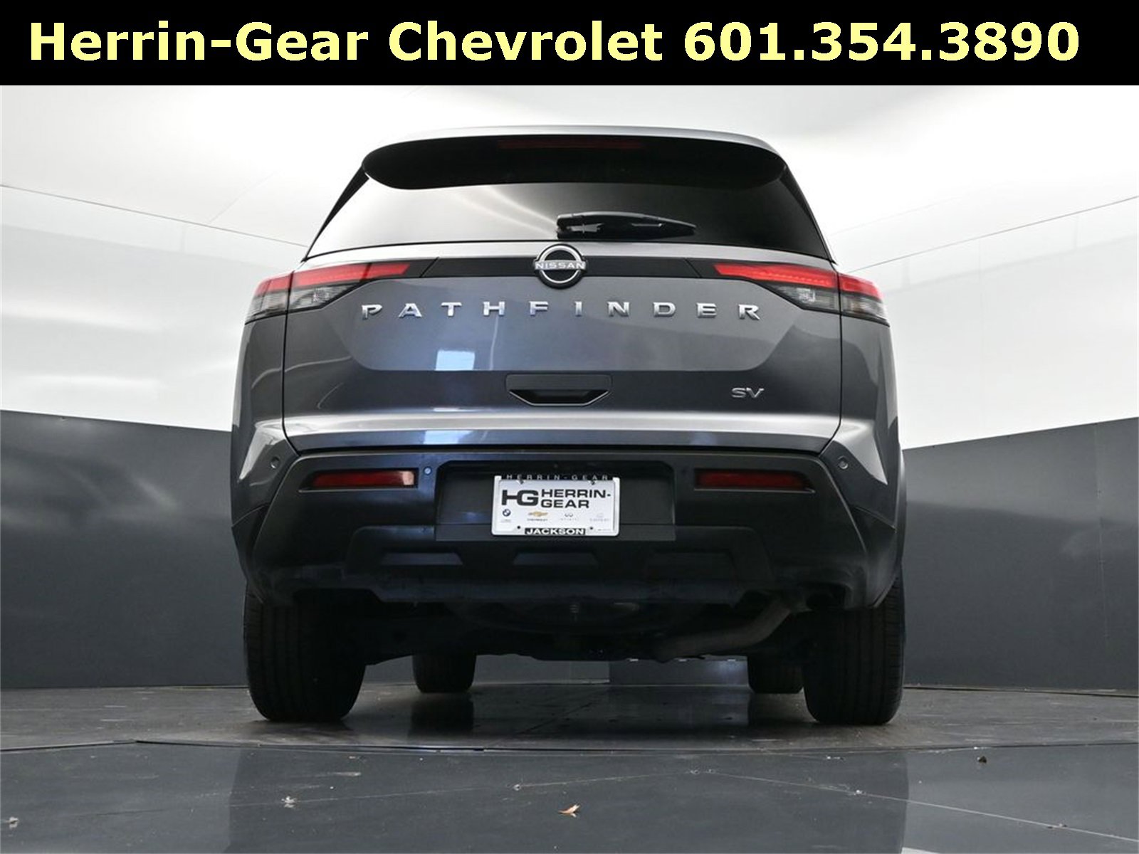 Used 2022 Nissan Pathfinder SV image 43