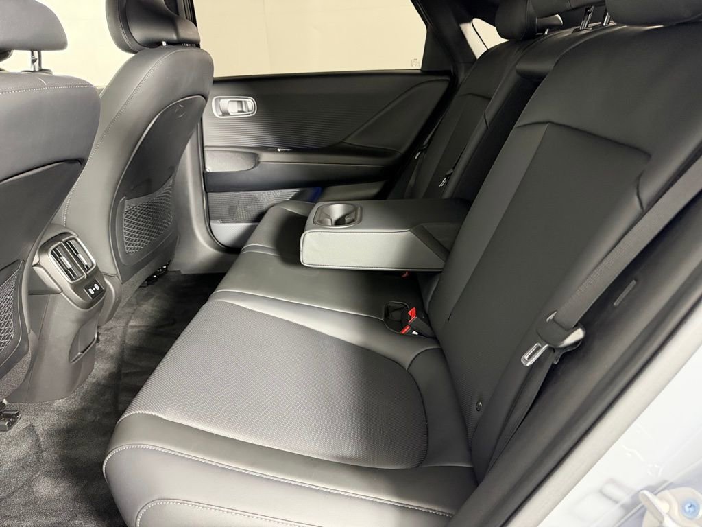 Used 2025 Hyundai Ioniq 6 SEL image 26