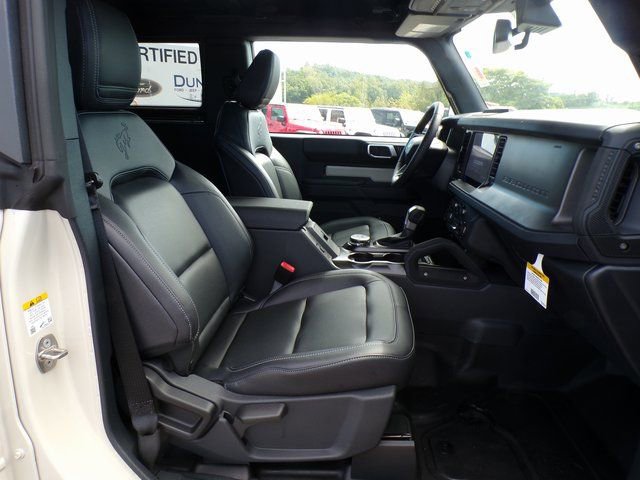 New 2025 Ford Bronco Badlands image 9