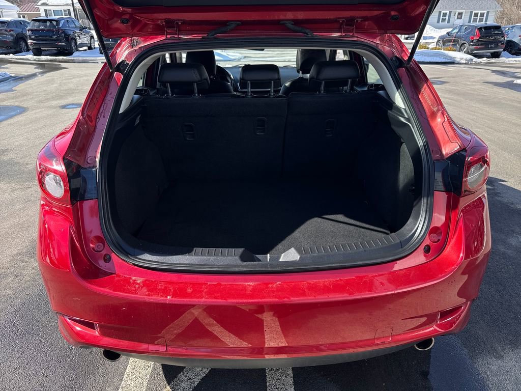 Used 2018 MAZDA MAZDA3 Grand Touring image 21