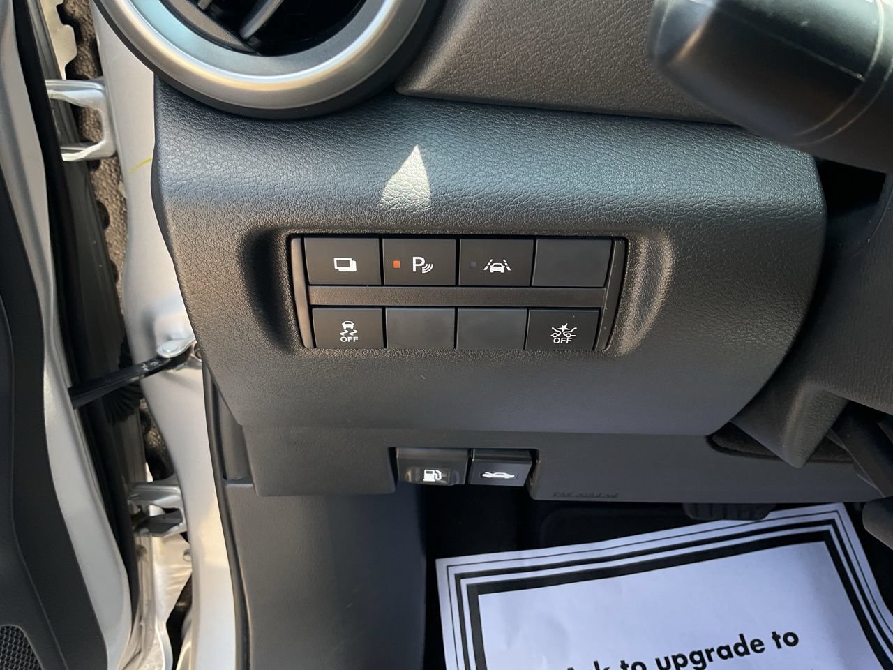 Used 2025 Nissan Versa S w/ Trunk Package FWD image 23