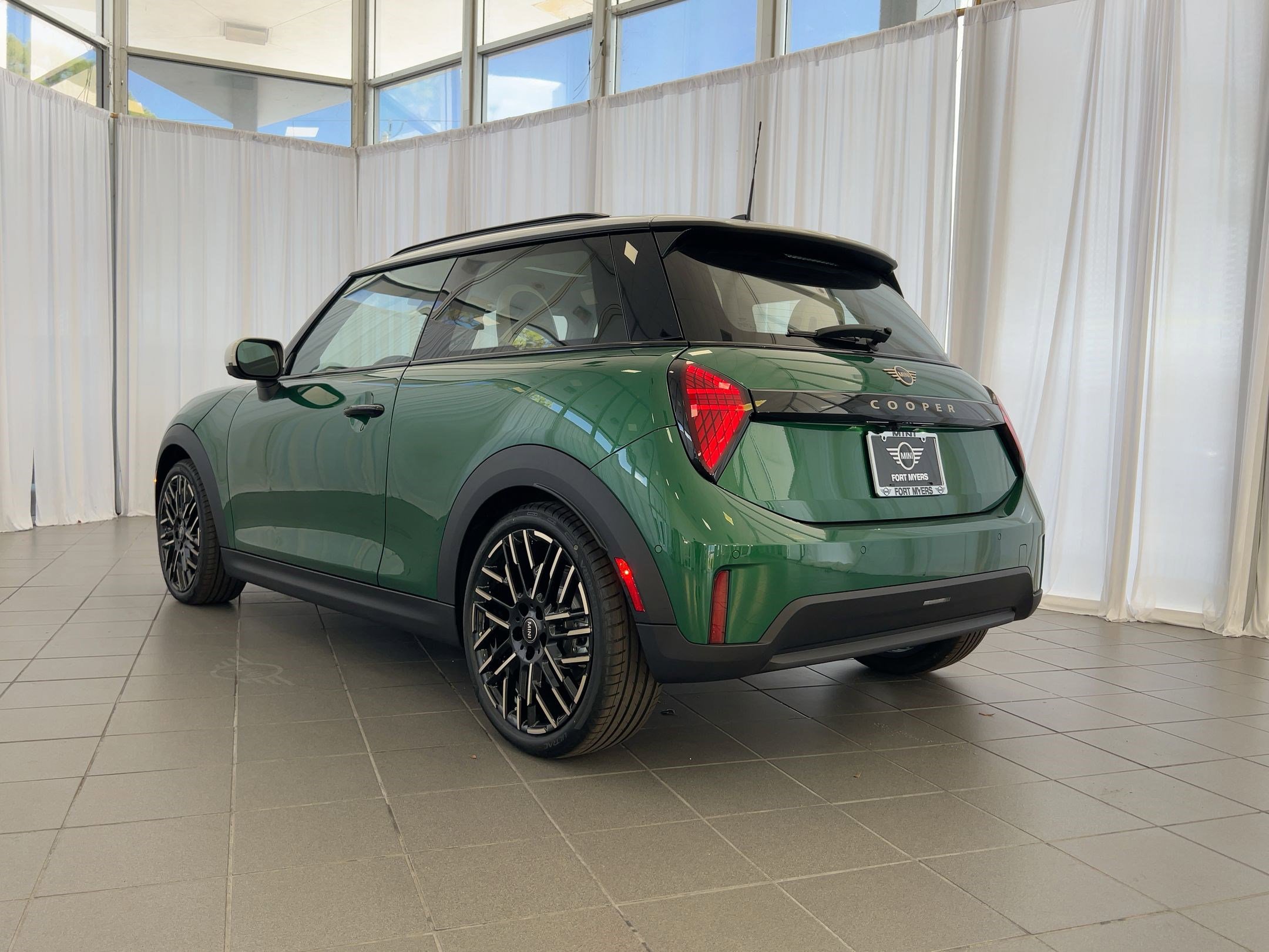 New 2026 MINI Cooper 2-Door Hardtop FWD image 3