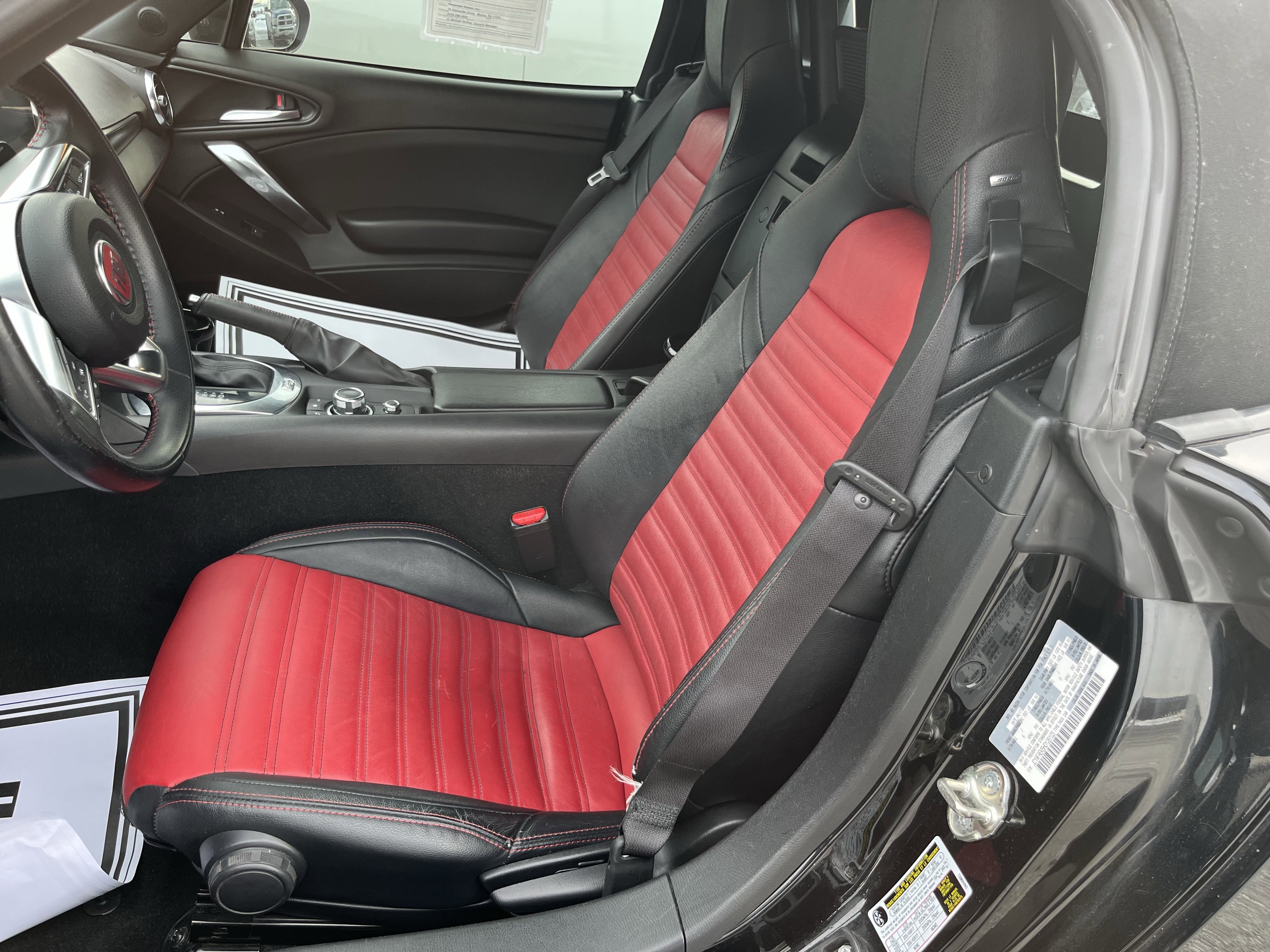 Used 2017 FIAT 124 Spider Abarth image 10